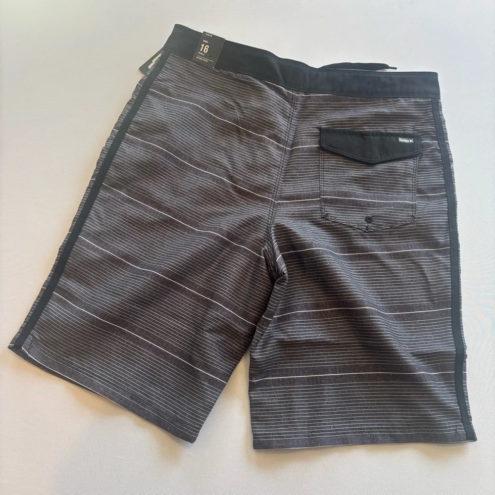 Hurley board shorts
